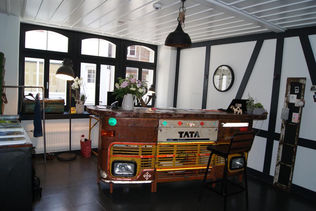 Bed & Bar No.8 - Adults Only Hotel Interlaken Ngoại thất bức ảnh